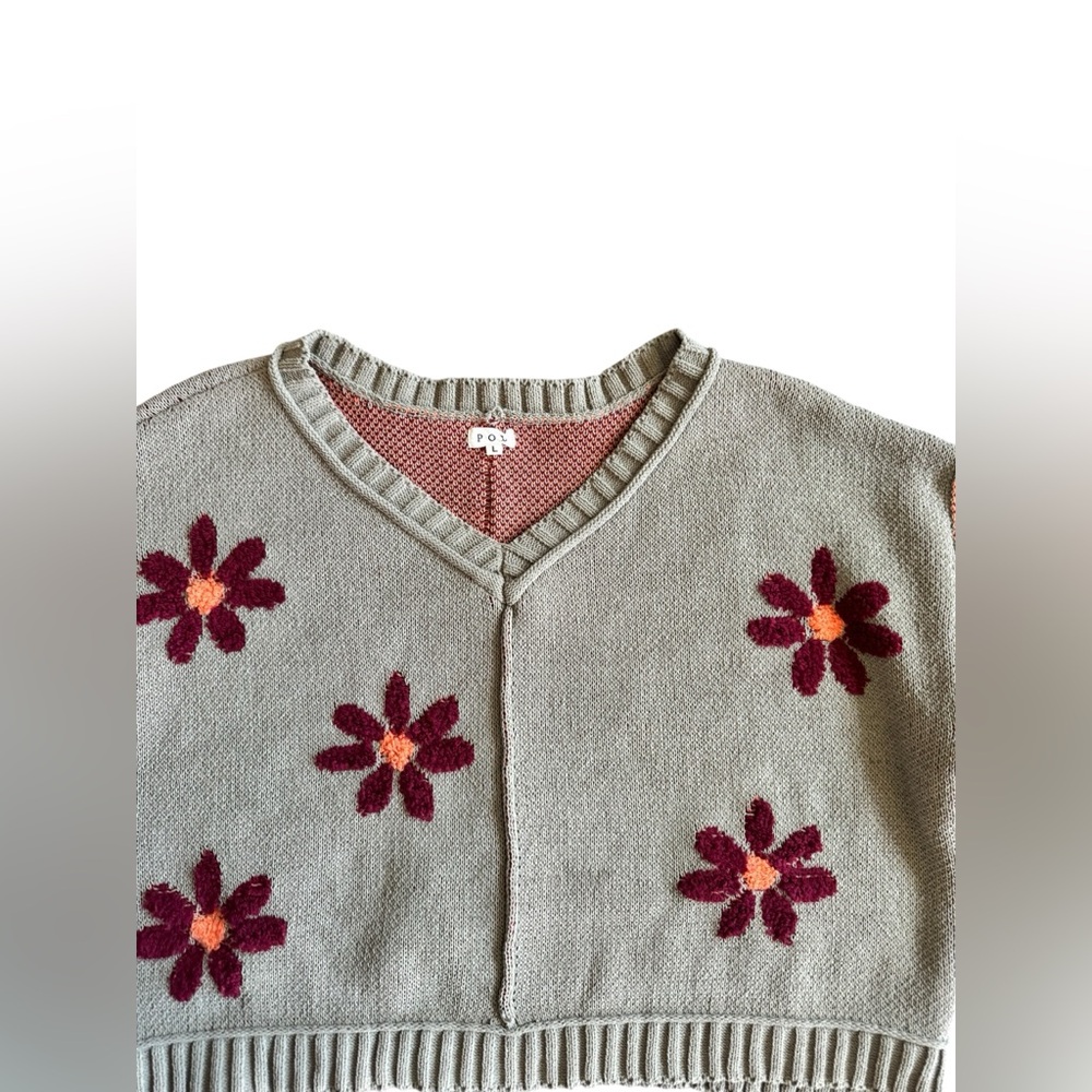 POL Olive Green V-Neck Sweater with Red Floral Design size Large oversize fit